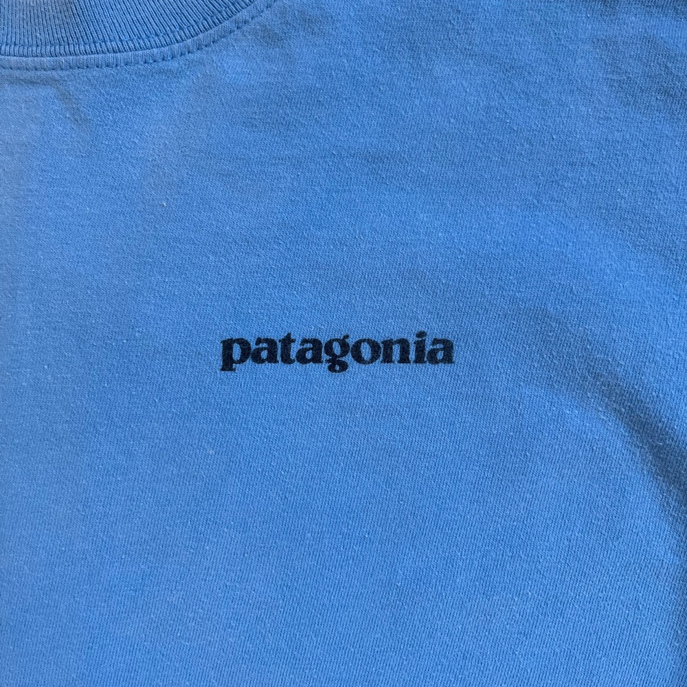 PATAGONIA Men's‎ Medium Regular Long-Sleeve Logo Shirt Blue Worn Wear #51884 - Picture 2 of 8